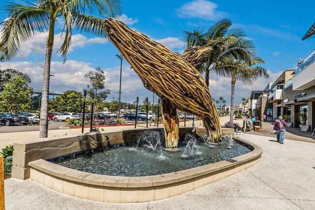 Building Photo - 3857 Pell Plz