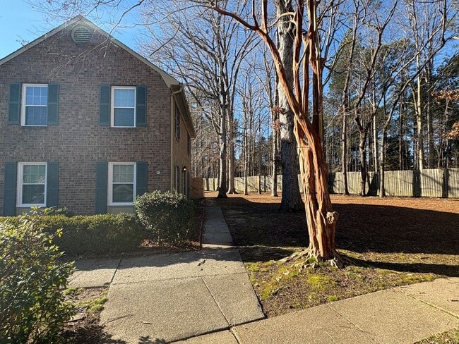 Building Photo - 366 Deputy Ln