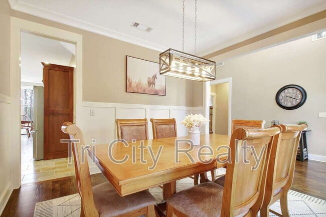 Building Photo - 175 Ridgeway Ct