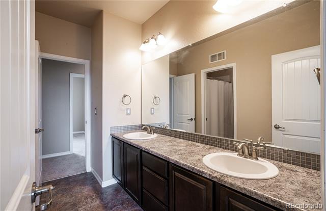 Building Photo - 10546 Mount Lincoln Dr