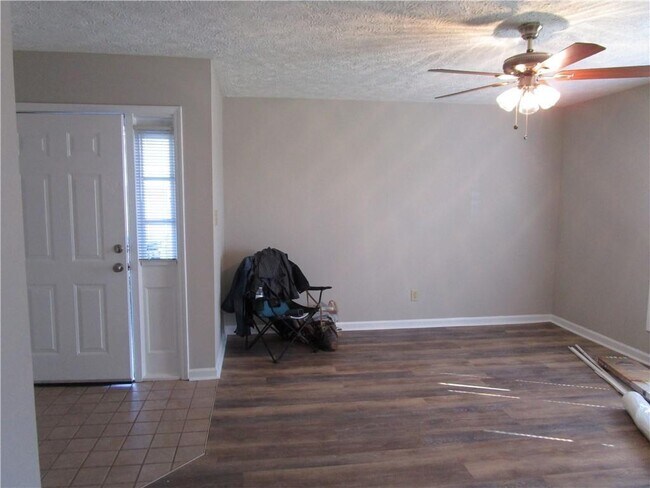 Building Photo - 4441 Township Dr