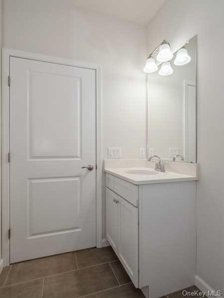 Building Photo - 4 S Hls Wy