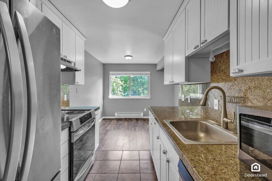 Building Photo - 5501 11th Ave NW