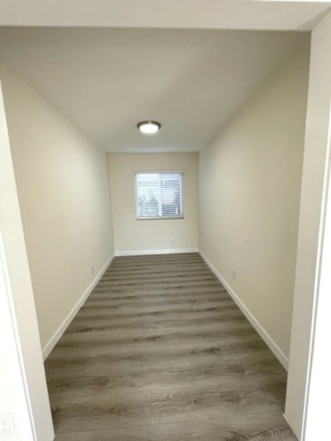Building Photo - 1518 El Sereno Ave