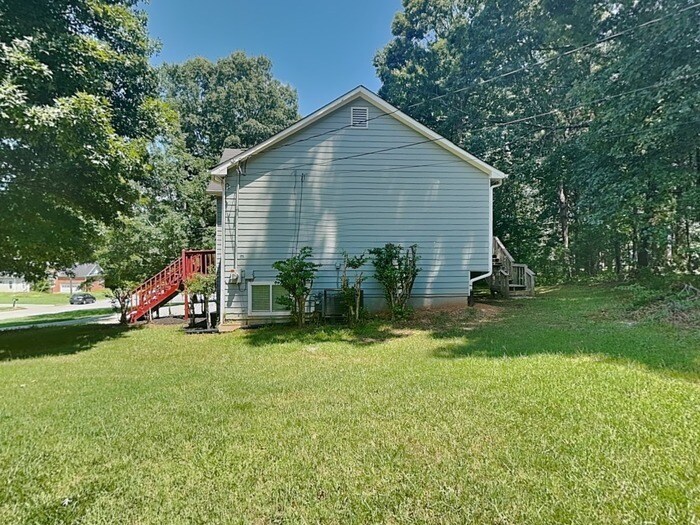 Building Photo - 116 Whirlaway Dr