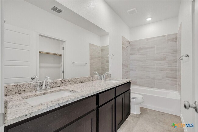Building Photo - 3902 American Elm Dr