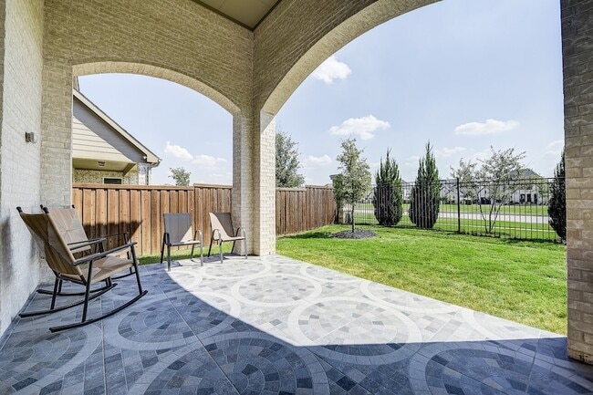 Building Photo - 2361 Glen Heather Ln