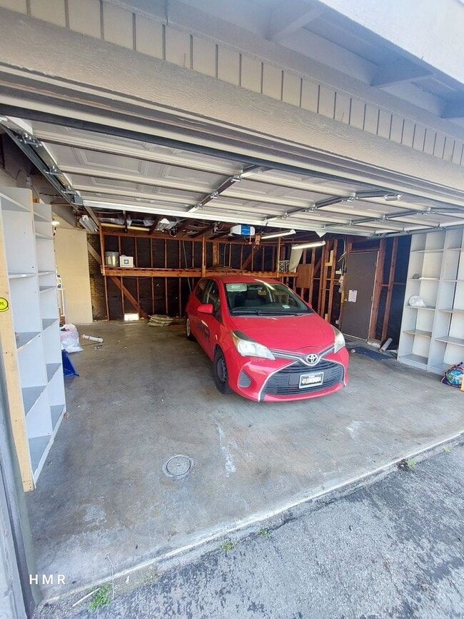 Building Photo - 3 bedrooms 3 baths in San Dimas Glenwood T...