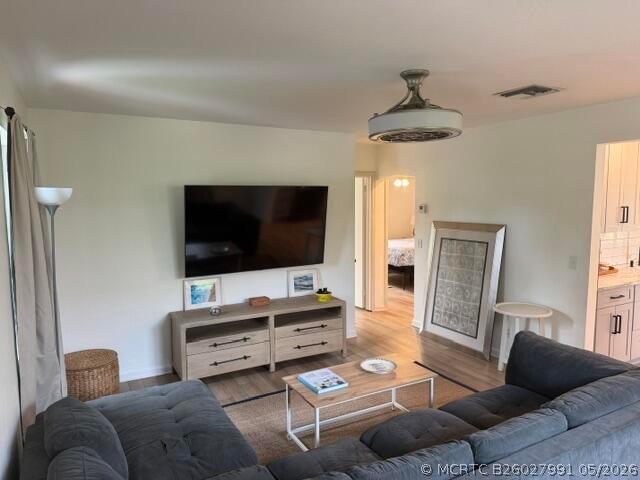 Building Photo - 211 Princeton Dr