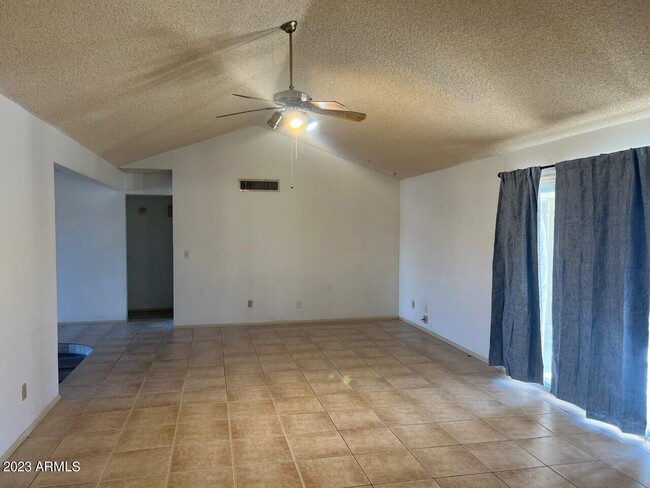 Building Photo - 5733 W Mescal St