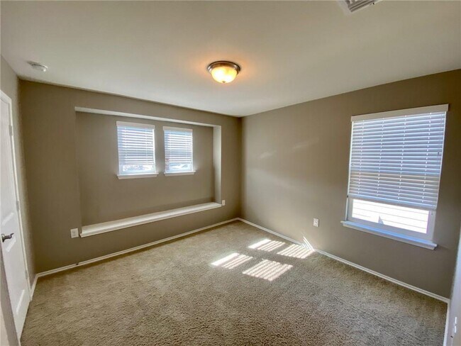 Building Photo - 6412 Garden Rose Path