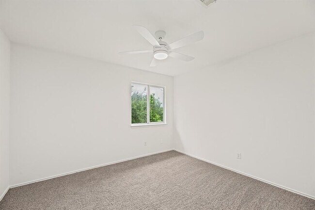 Building Photo - 3477 Flowstone Ln