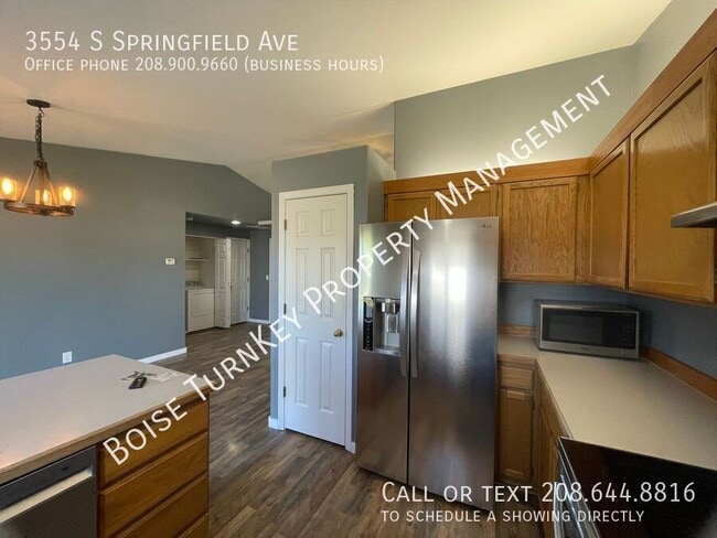 Building Photo - 3554 S Springfield Ave