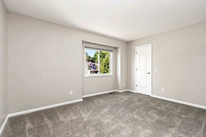 Building Photo - 4230 Cape Cod Cir