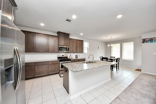 Building Photo - 10618 Amador Peak Dr