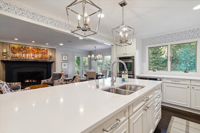 Building Photo - 3466 Bloomfield Club Dr