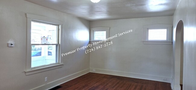 Building Photo - 519 Wengler Ave