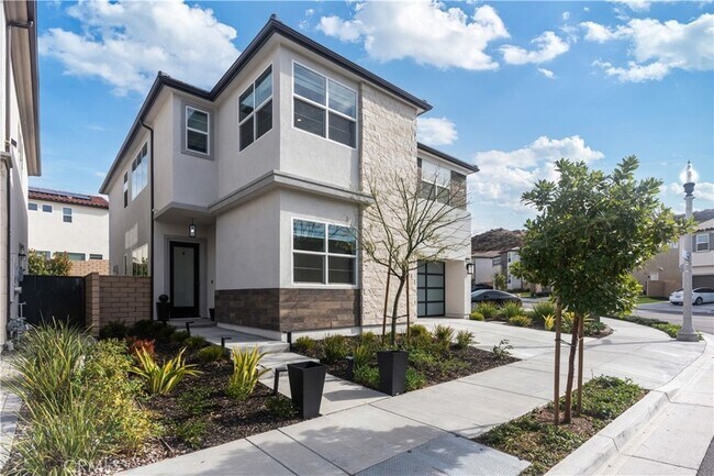 Building Photo - 19292 Merryweather Dr