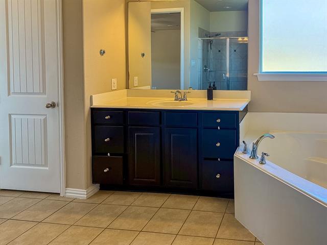 Building Photo - 288 Benwick Dr