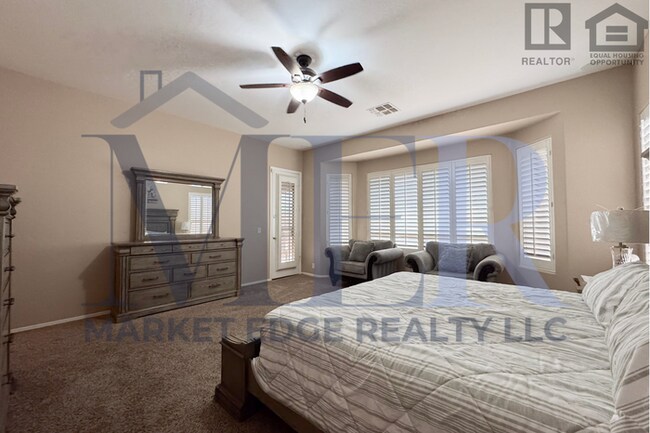 Building Photo - 3Bed/2.5Bath Home at Guadalupe/Crismon Rd! $399 MOVE-IN SPECIAL! Ready for Immediate Move-In!