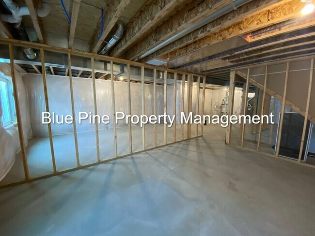 Building Photo - 4331 Catalina Ave