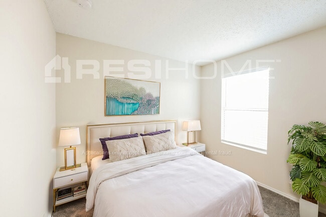 Building Photo - 9720 Brierwyck Dr