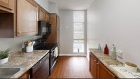 Building Photo - 1101 N Elm St