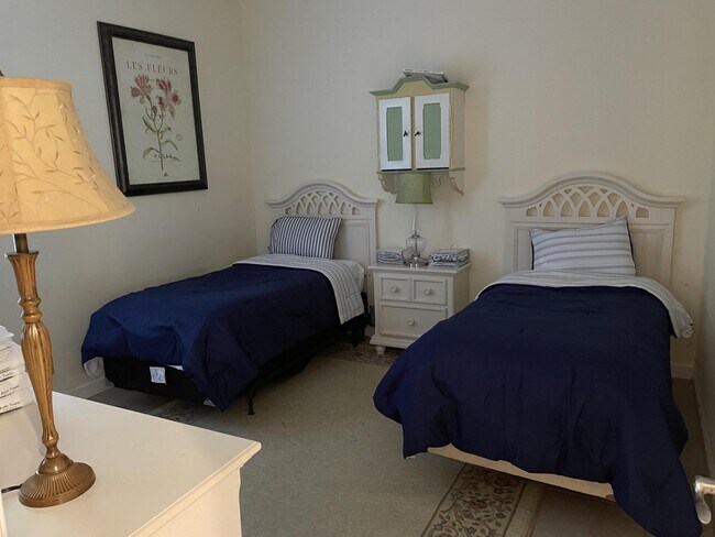 Building Photo - 14911 Equestrian Way