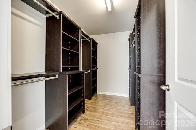 Building Photo - 1412 Bramblewood Dr