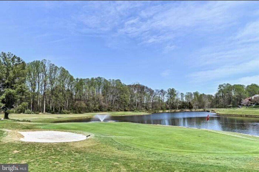 Building Photo - 12001 Ridge Knoll Dr