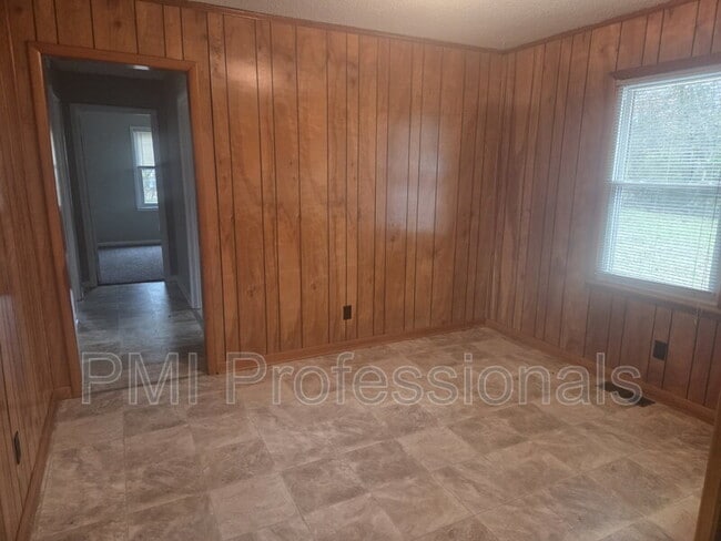 Building Photo - 5788 George Franklin Rd