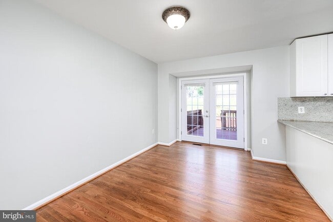 Building Photo - 105 Brenwick Ct