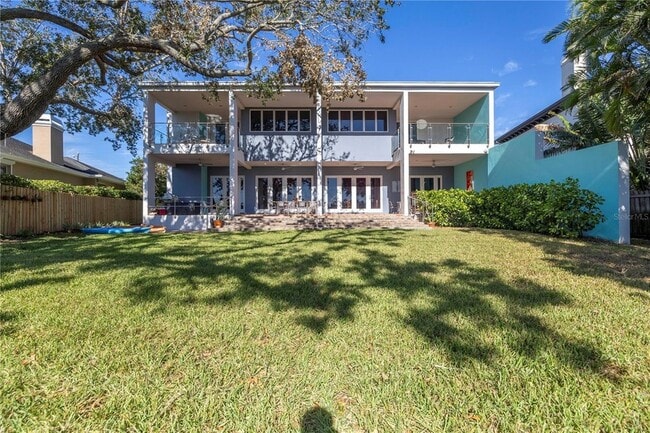 Building Photo - 838 Monterey Blvd NE