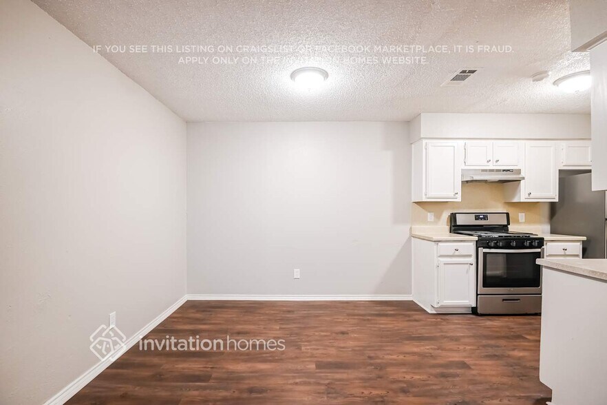 Building Photo - 512 Shennandoah Dr