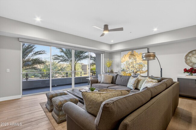 Building Photo - 16580 N 92nd St