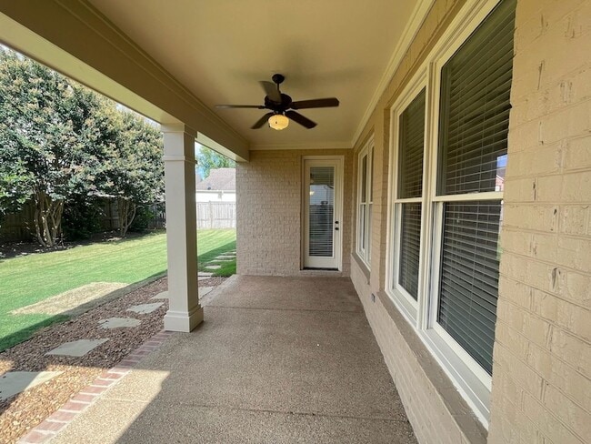 Building Photo - 556 Althea Ln