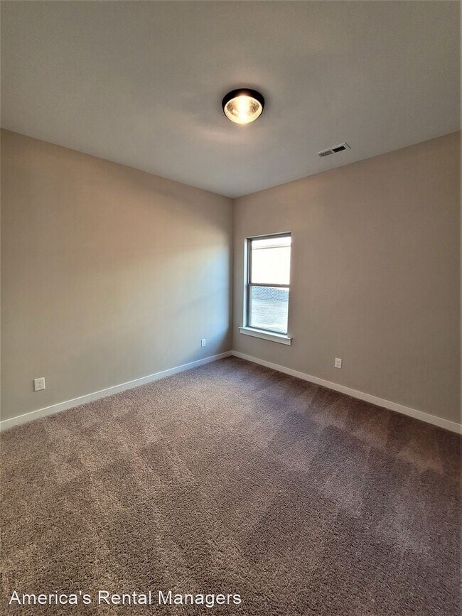 Building Photo - 4 br, 2 bath House - 209 John Harold Drive