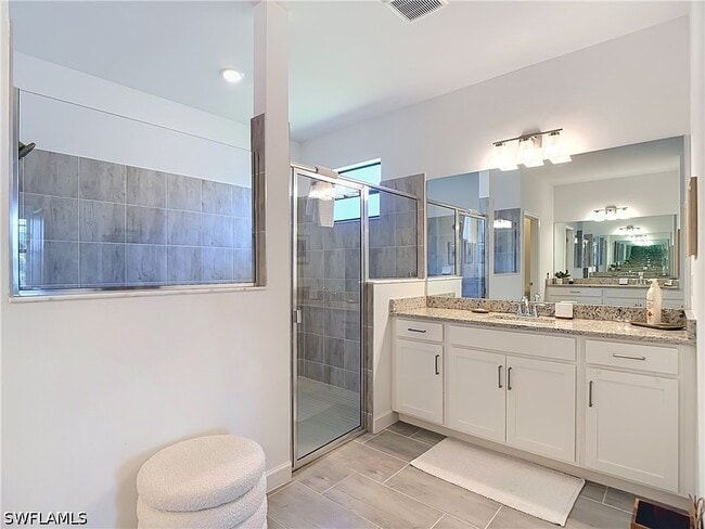 Building Photo - 11361 Timber Creek Dr