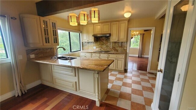 Building Photo - 2721 Broken Feather Ln