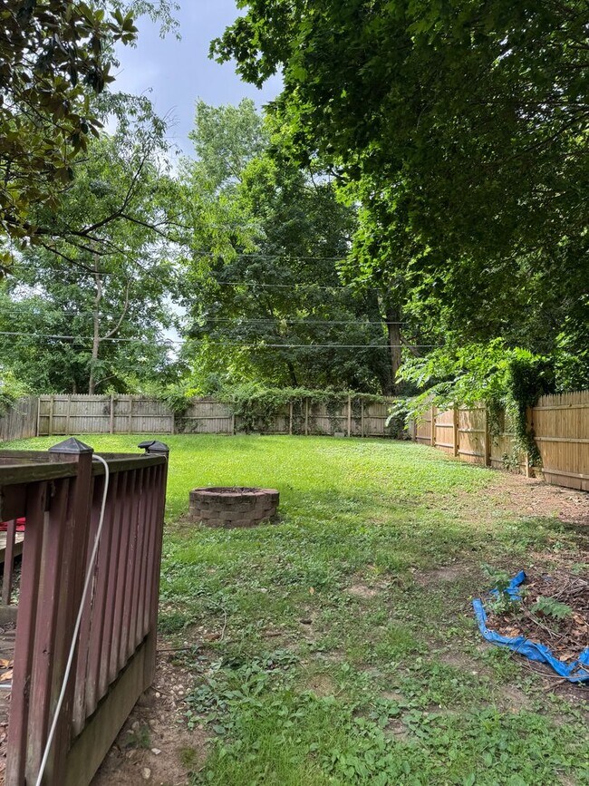 Building Photo - Single Family House located on Heisterboro Road