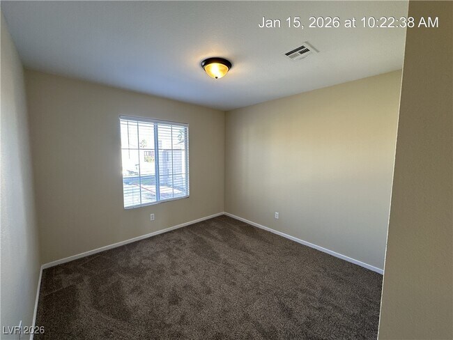 Building Photo - 5401 Goldenseal Ct