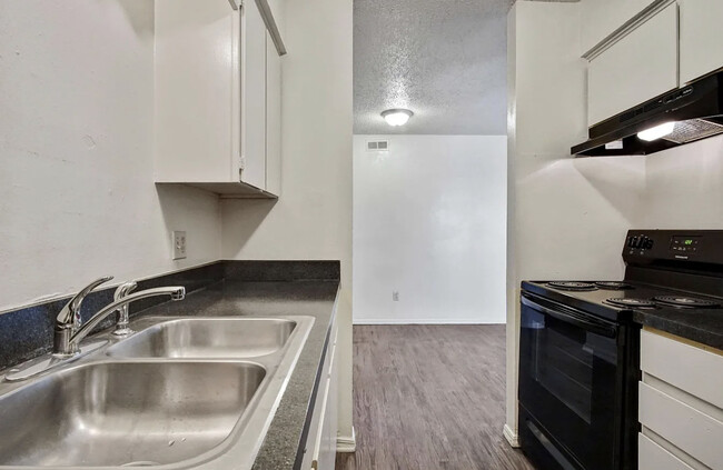 Building Photo - 2813 NW 59th St