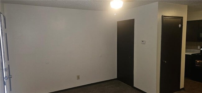 Building Photo - 635 Whitham Ave