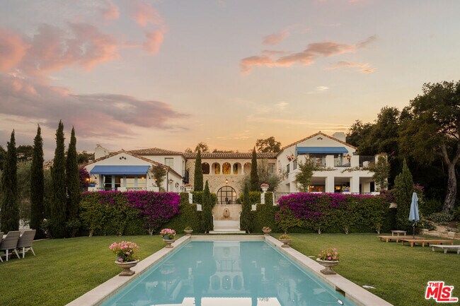 Building Photo - 848 Picacho Ln