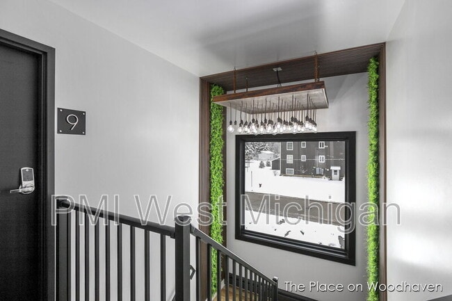 Building Photo - 8434 Woodhaven Dr SW