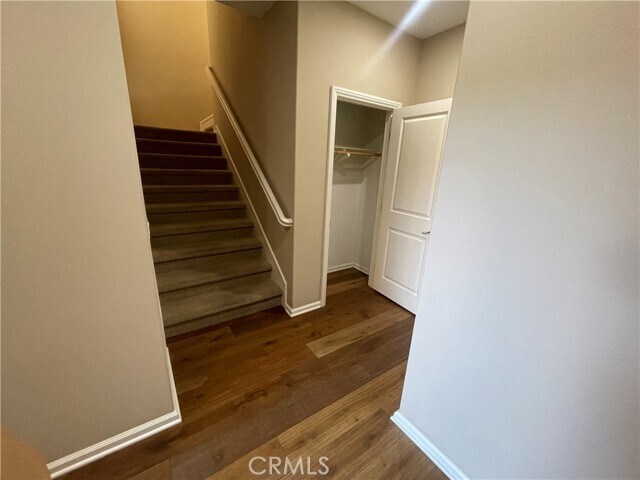 Building Photo - 276 Rodeo