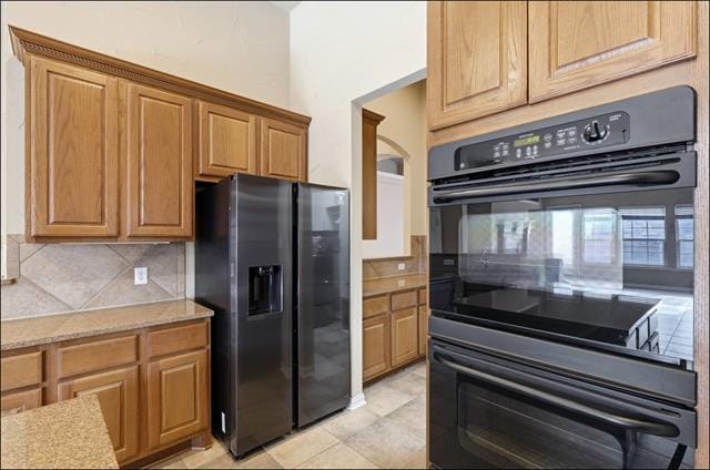 Building Photo - 14775 Holly Leaf Dr