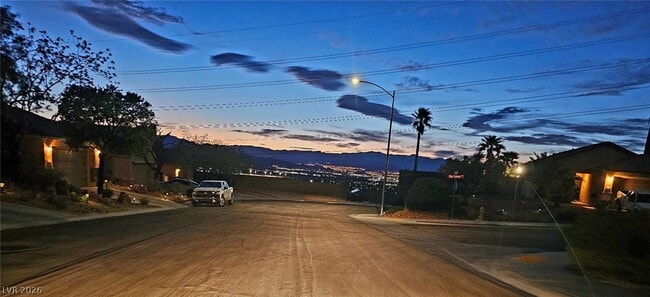 Building Photo - 2629 Rue Toulouse Ave