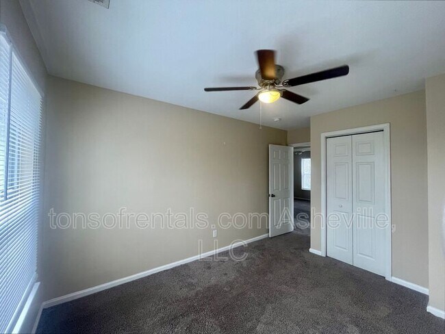 Building Photo - 16-A Evergreen Ave
