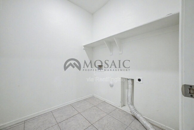 Building Photo - 9553 W Agora Ln